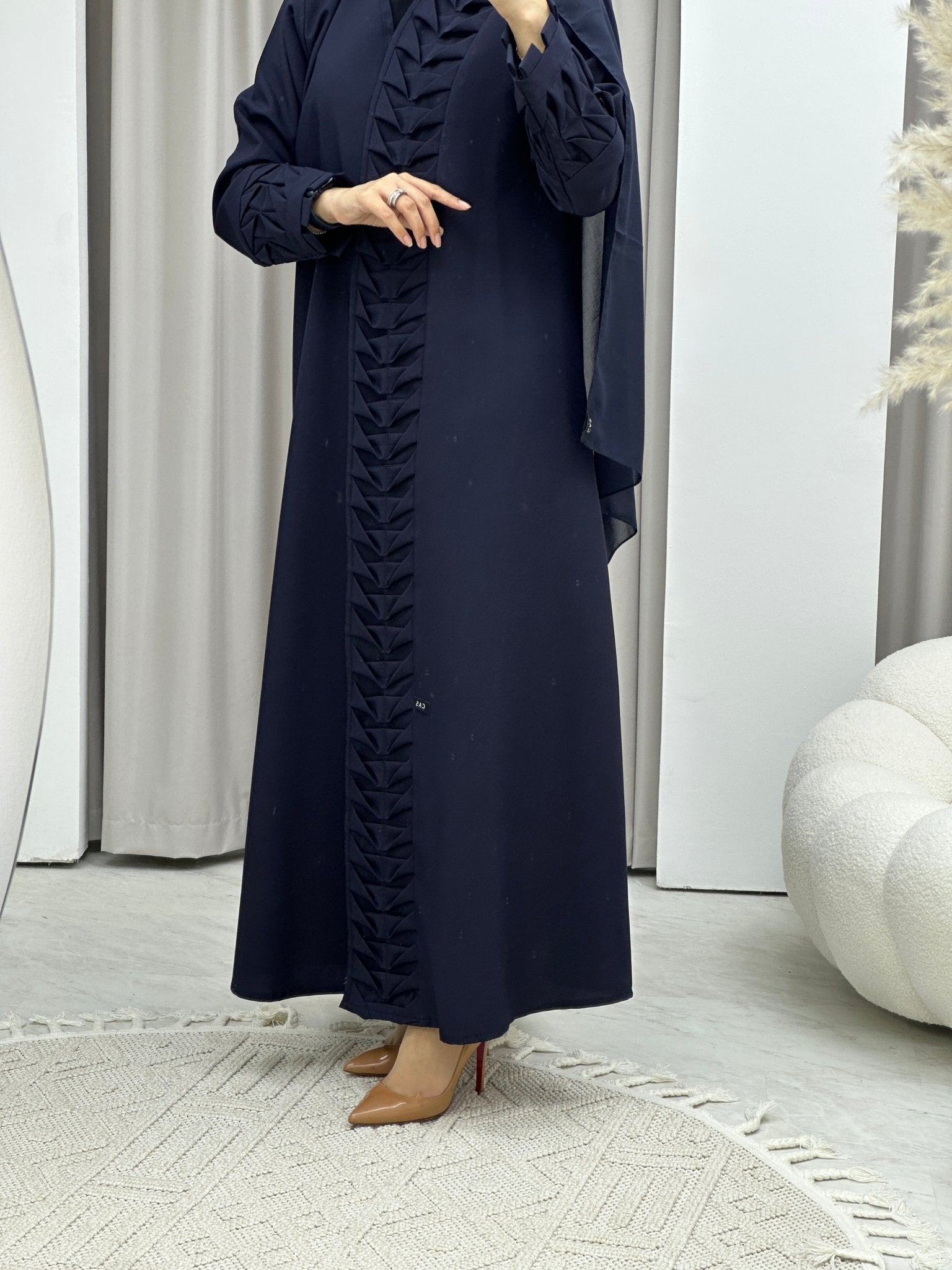 C Triangle Pleats Navy Blue Abaya Set