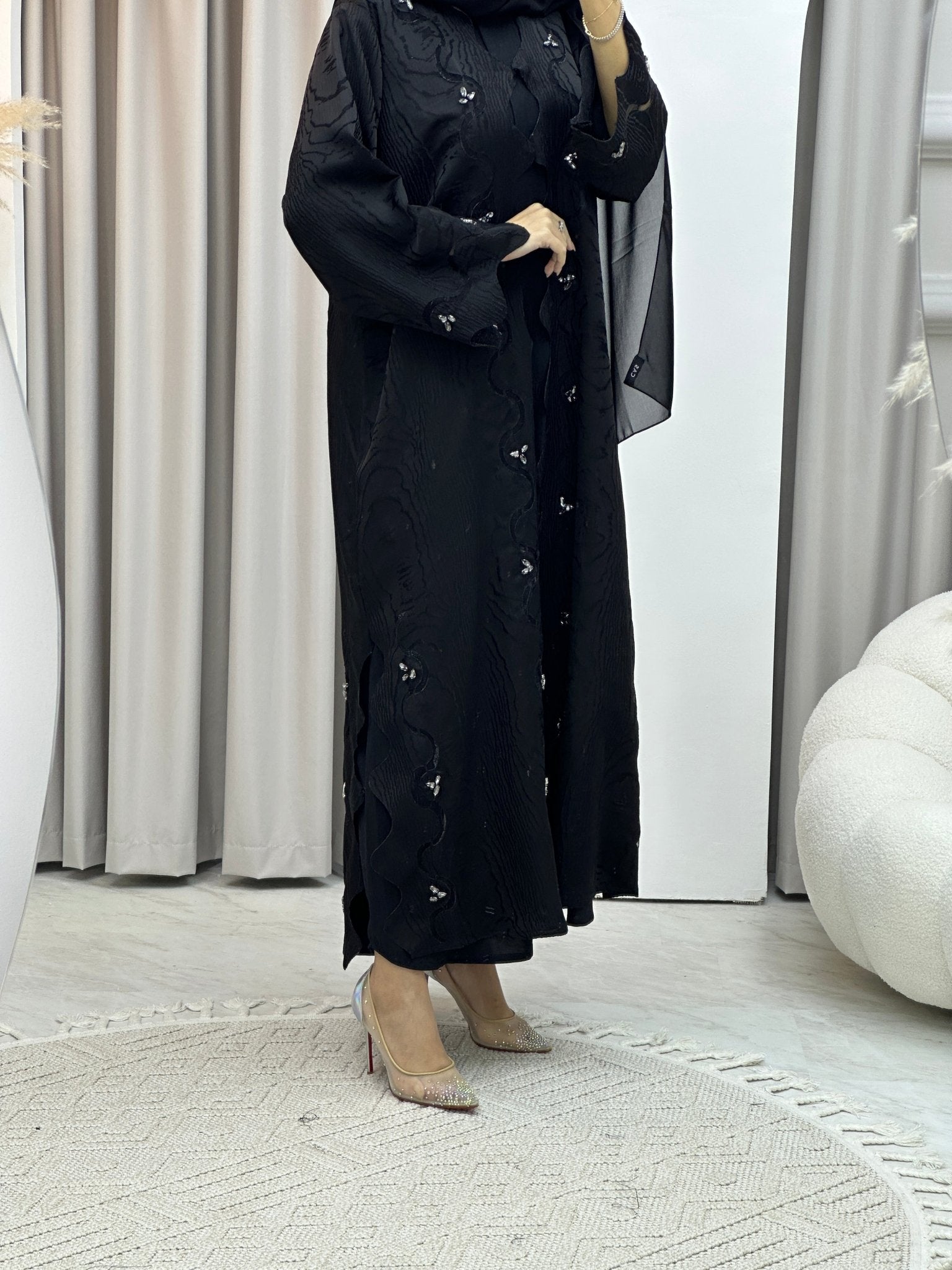 C Wave Black Jacquard Abaya Set