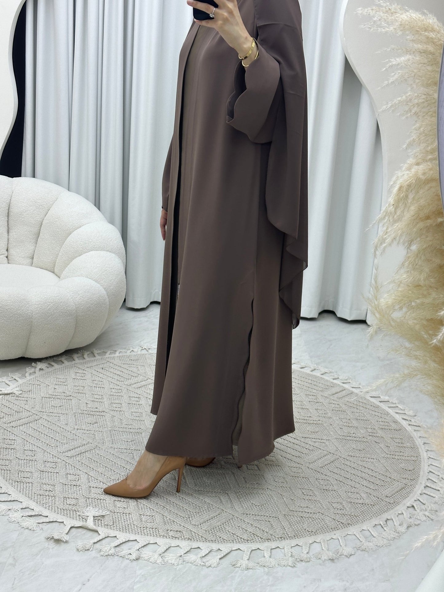 C Wave Brown Abaya