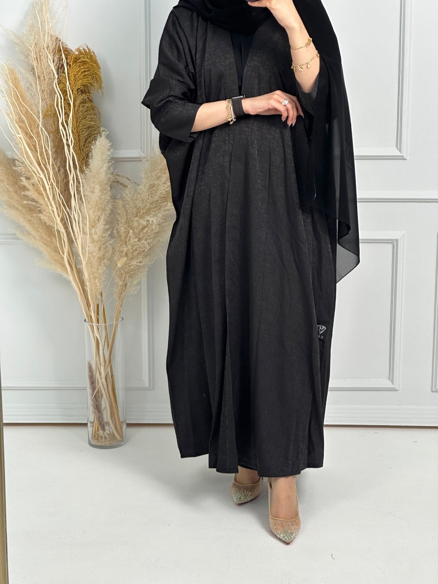 C Web Black Bisht Abaya