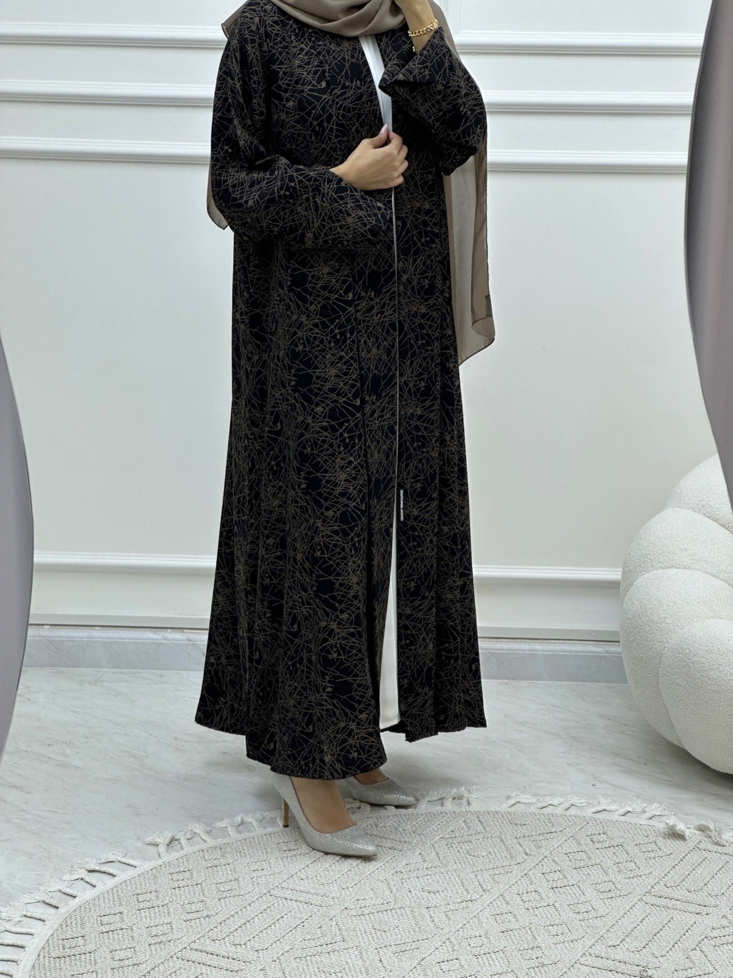 C Web Print Budget Beige Abaya