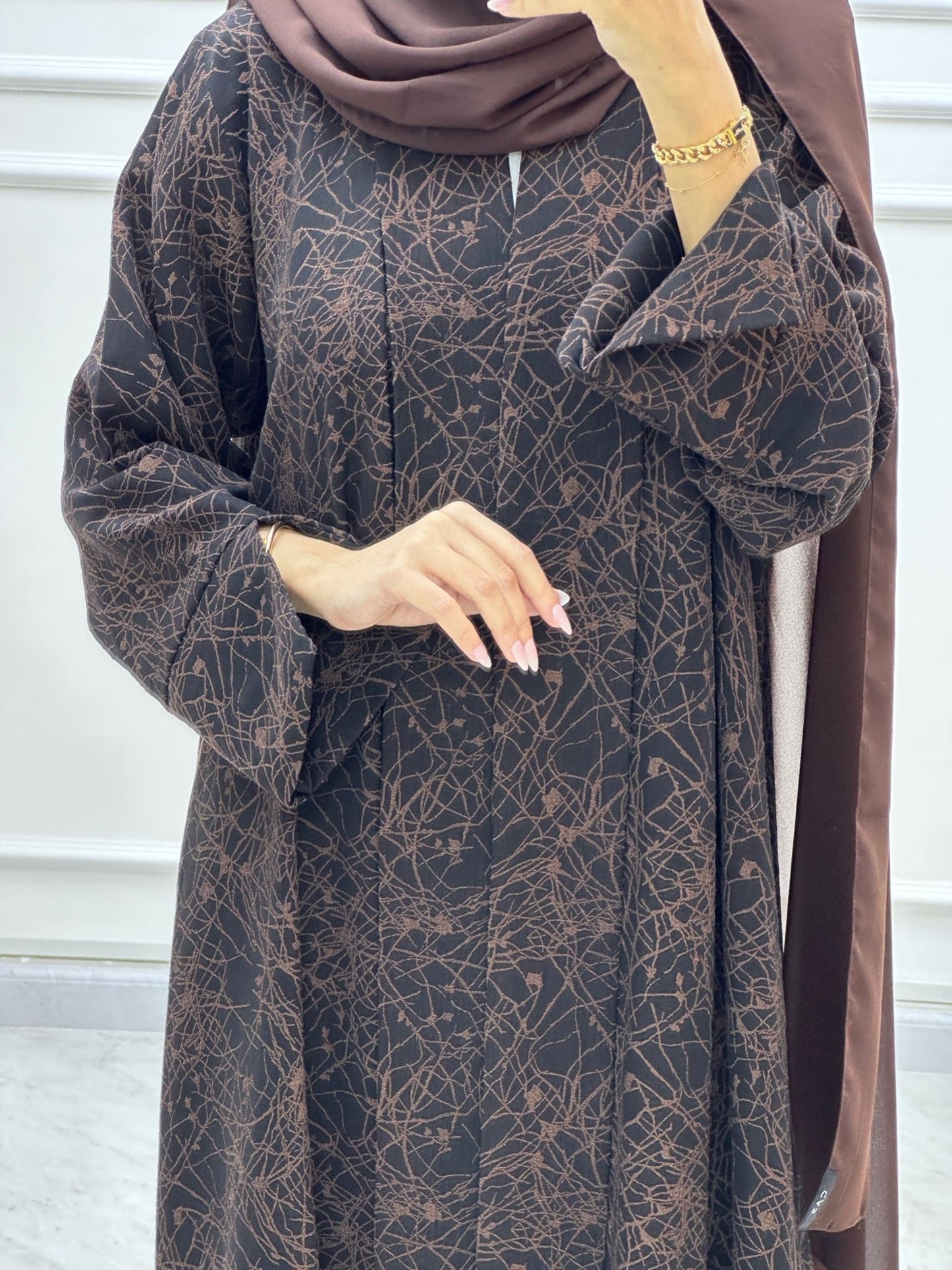 C Web Print Budget Brown Abaya