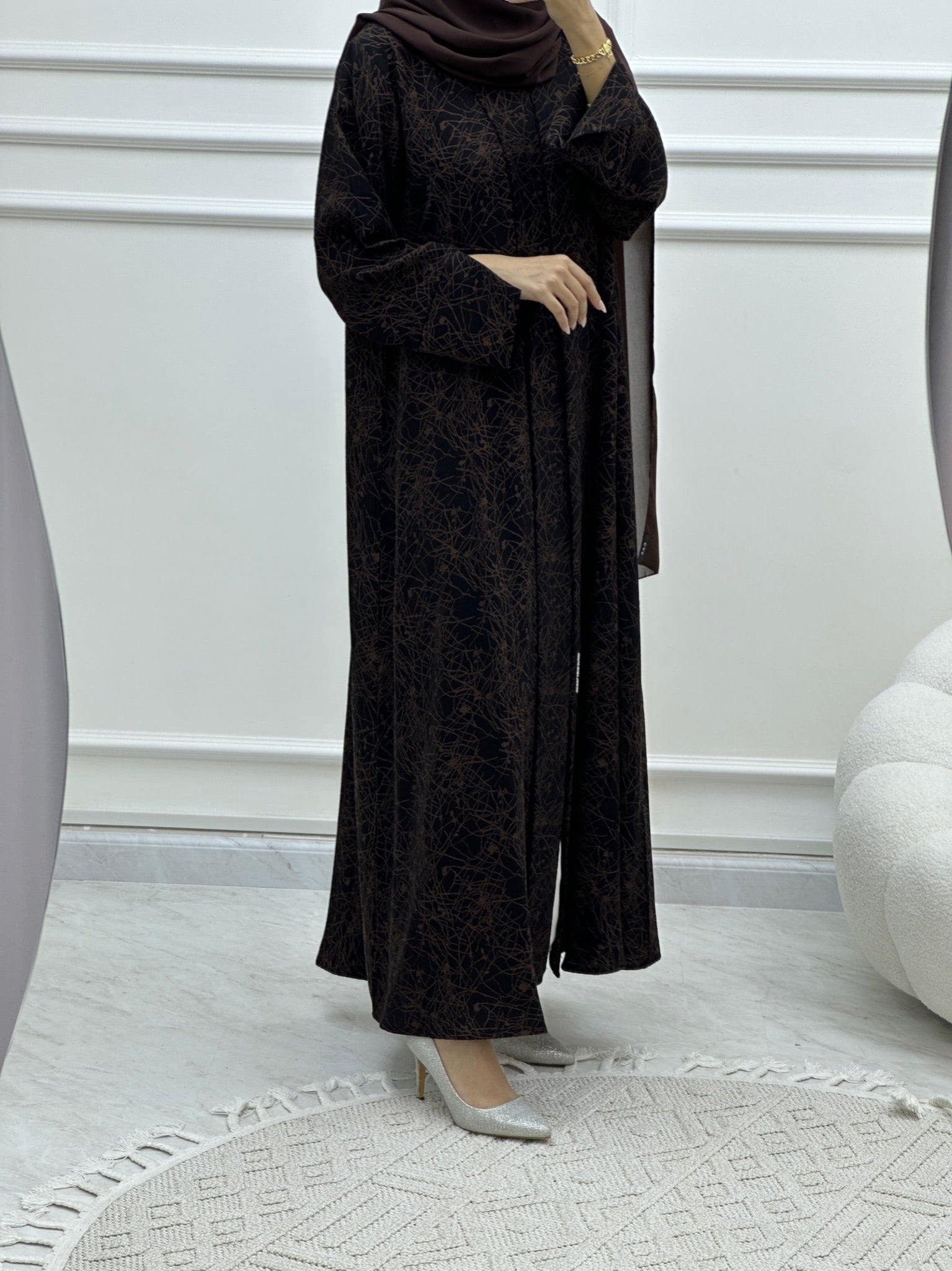 C Web Print Budget Brown Abaya