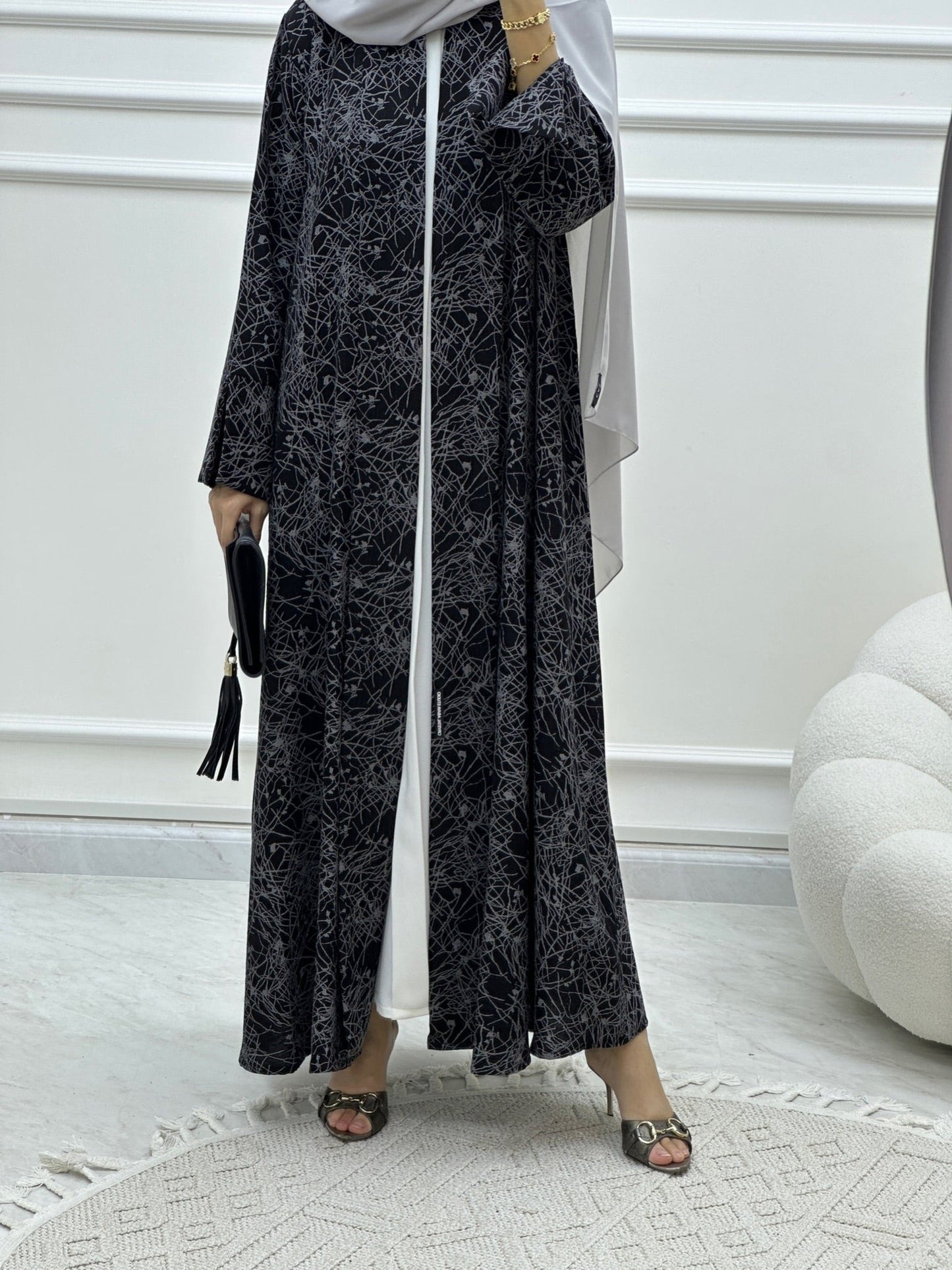 C Web Print Budget Grey Abaya