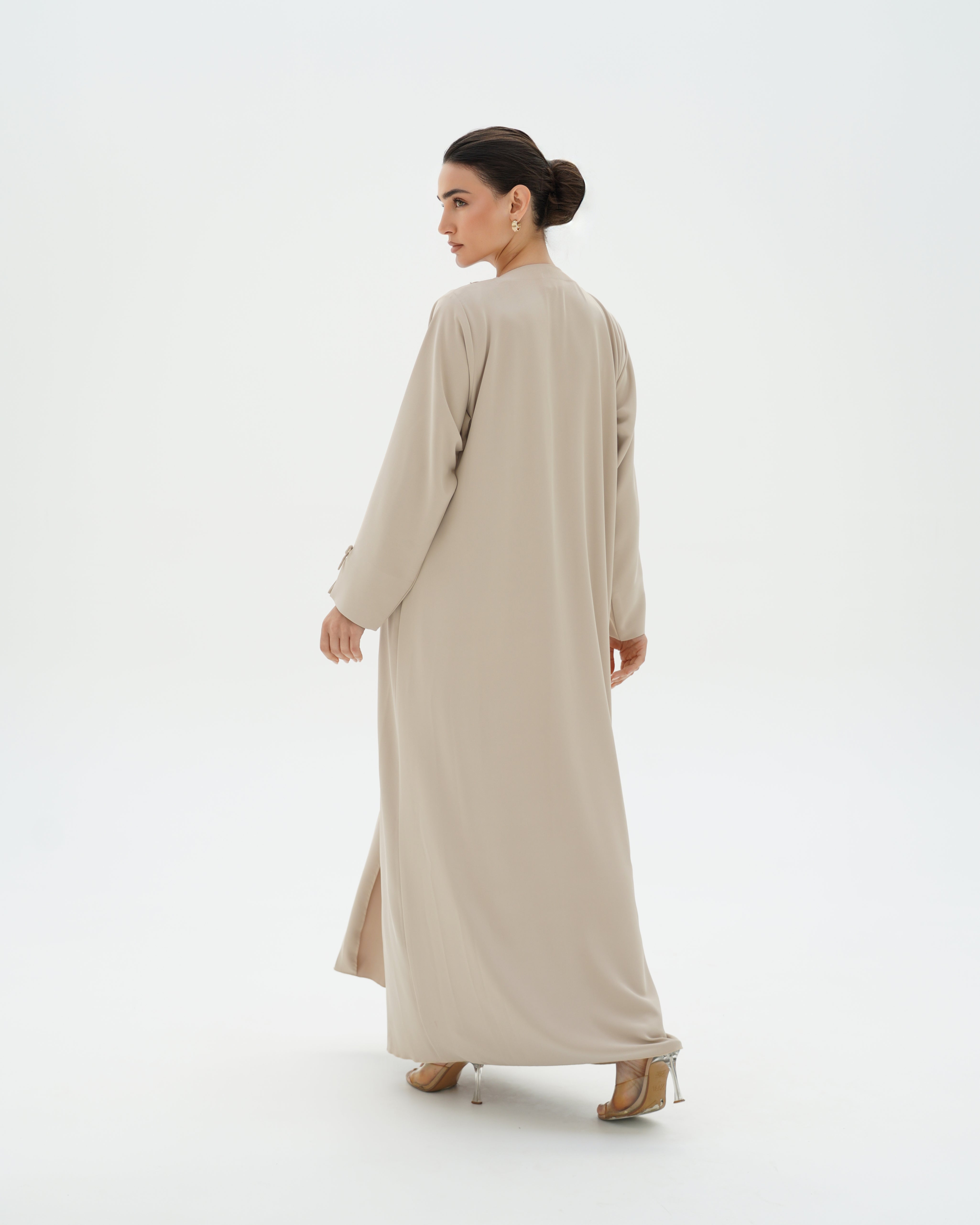 C 1702 Hessa Abaya