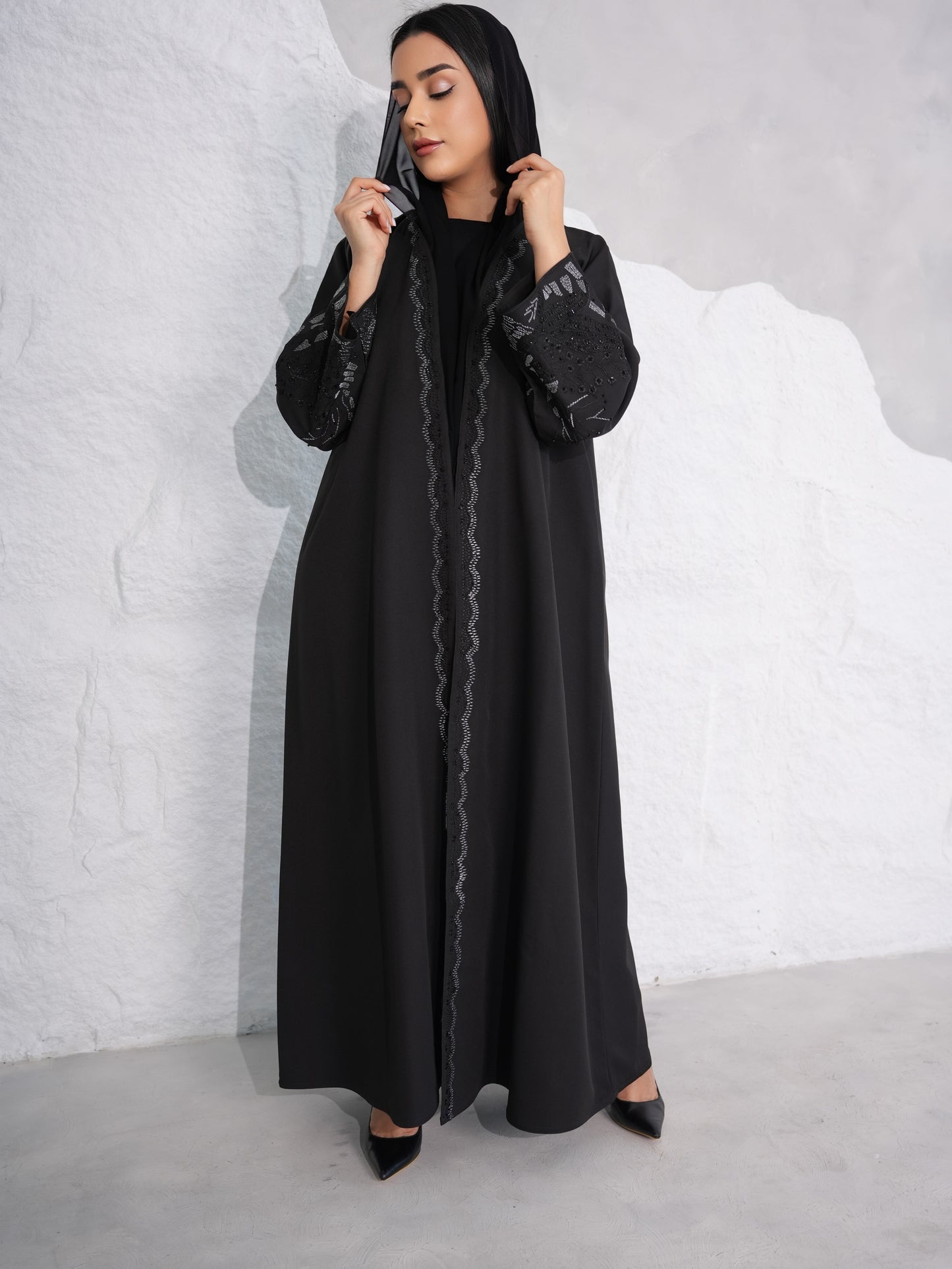 C 0384 Black Abaya