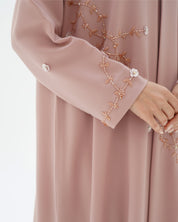 عباءة زهرة C 1708