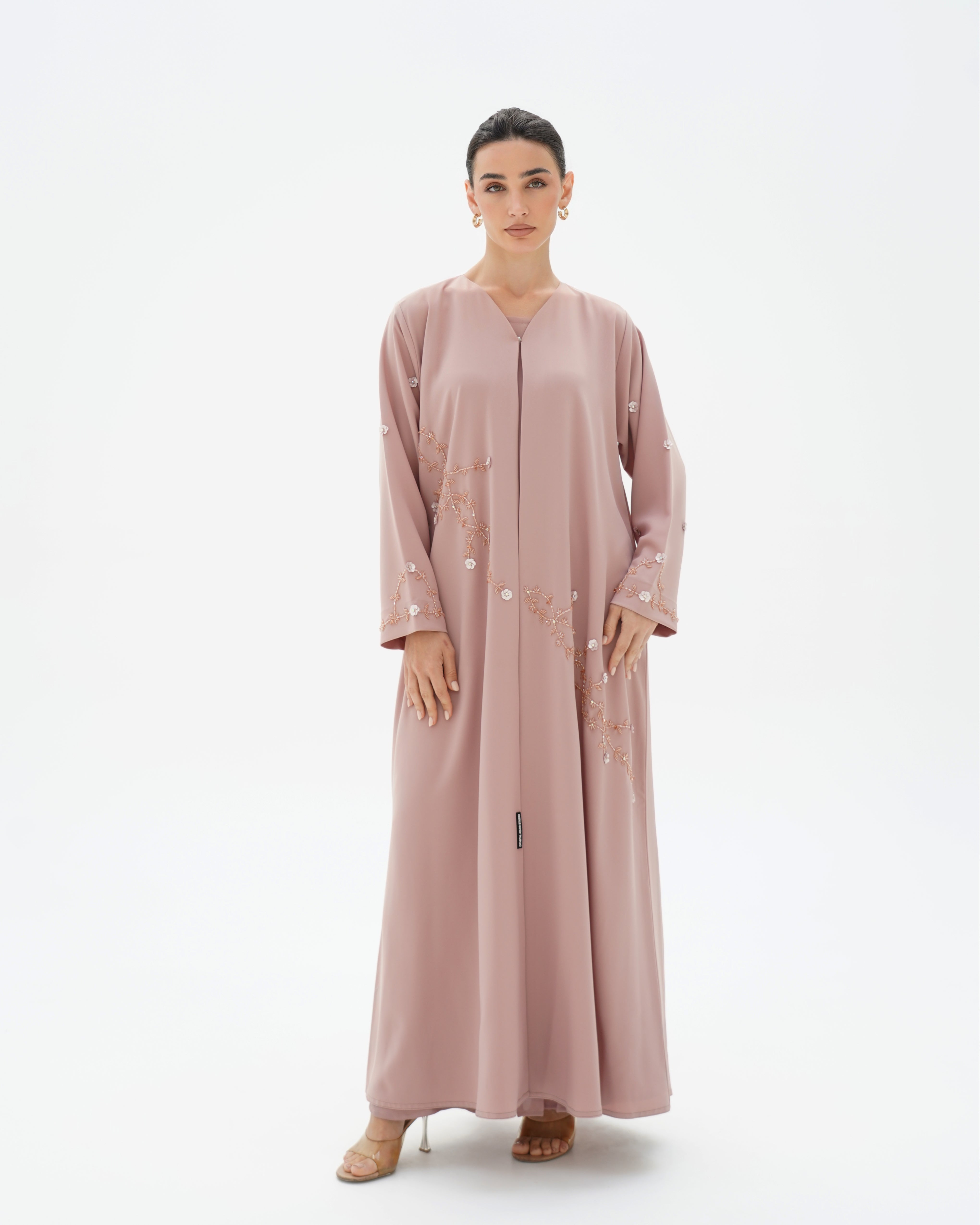 عباءة زهرة C 1708