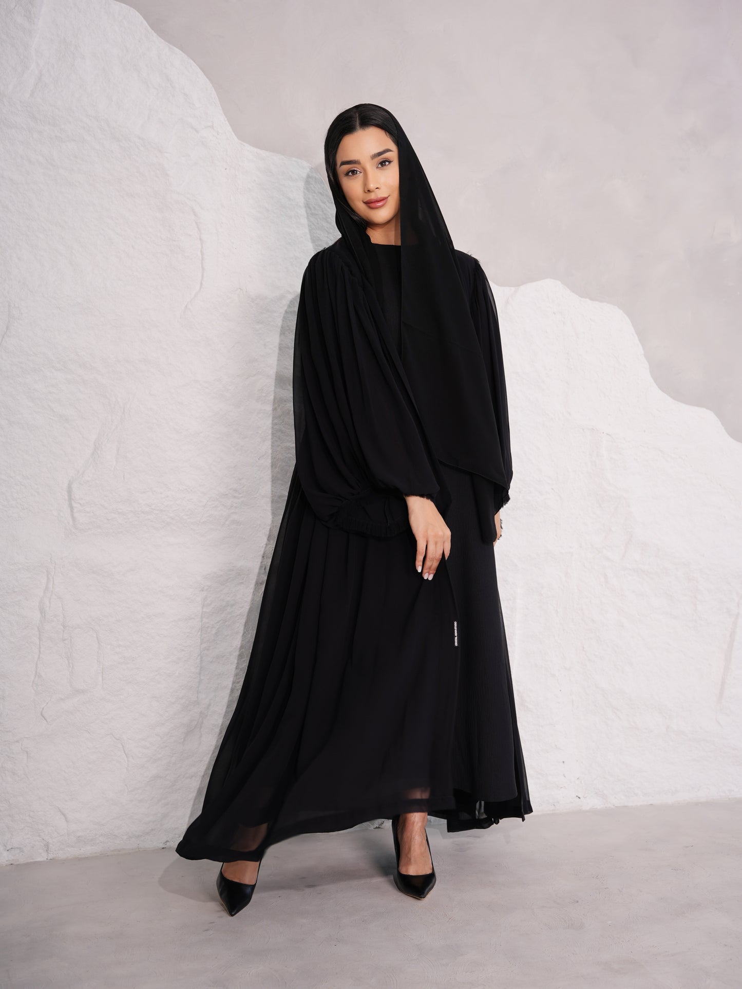 C 0408 Black Abaya