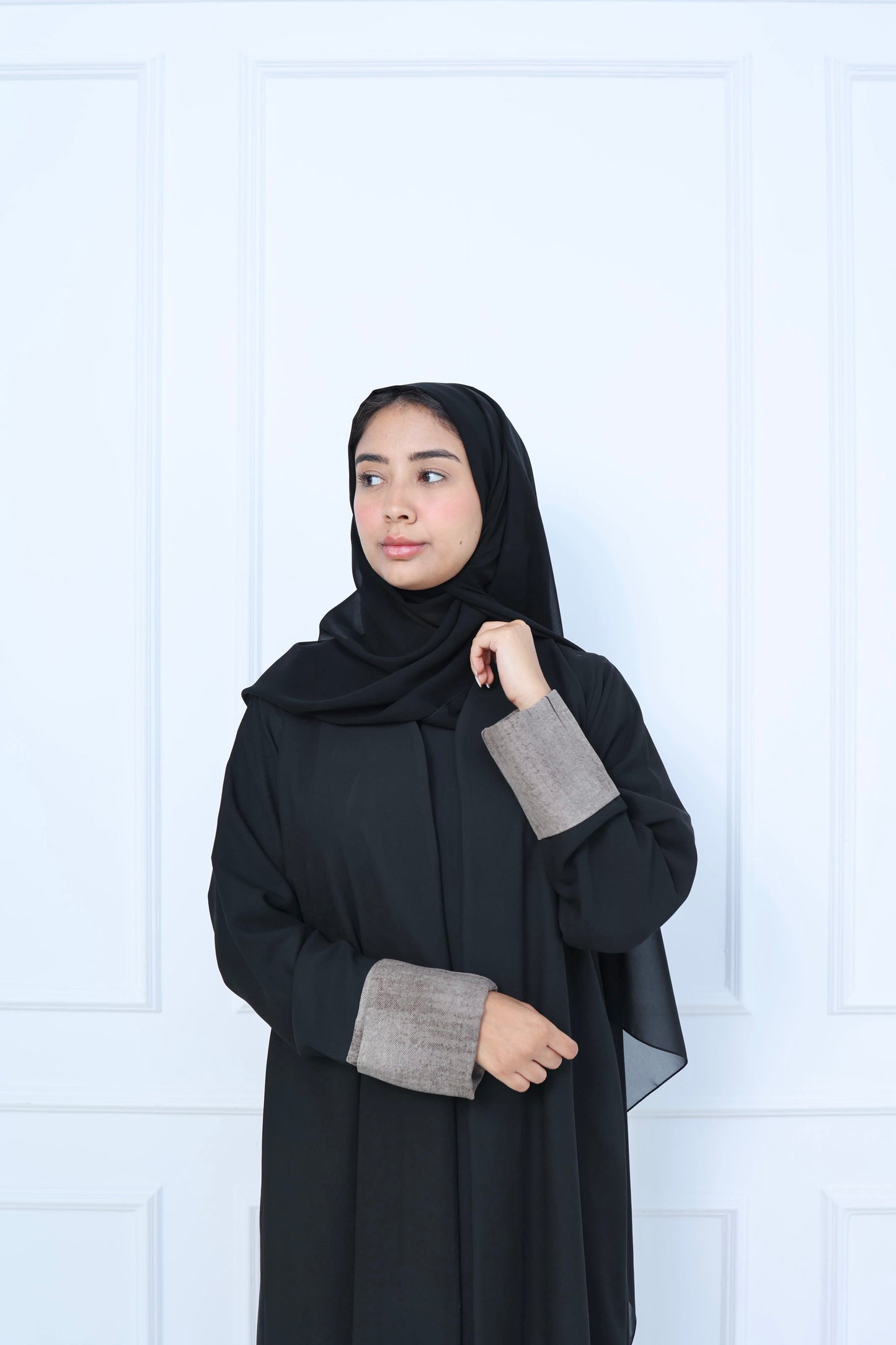 C-Black-Work-Abaya-Set-29