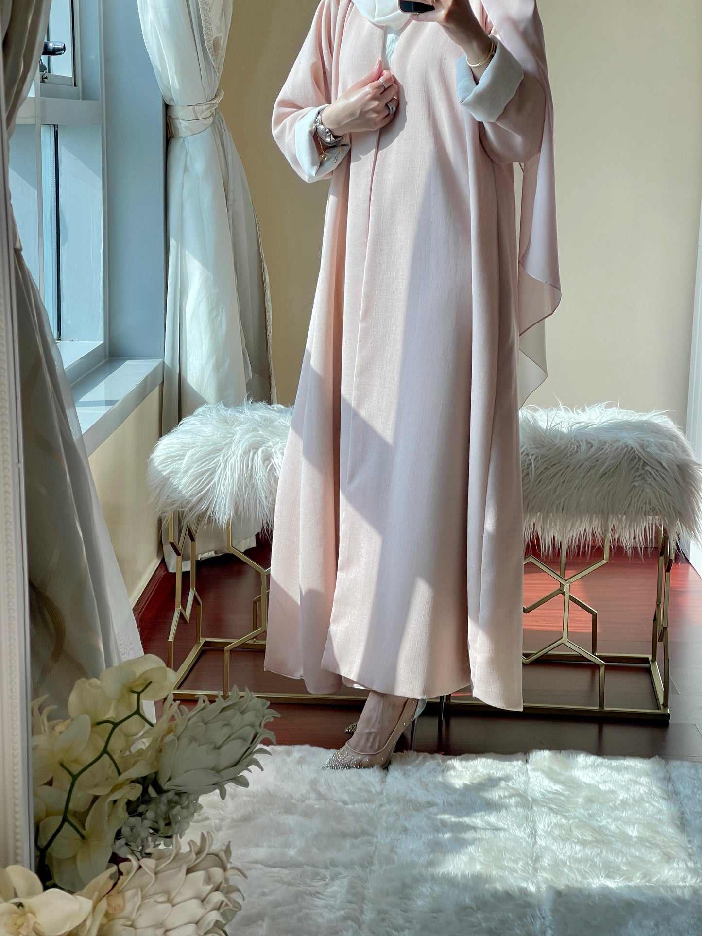 C-Reversible-Pink-White-Linen-Abaya