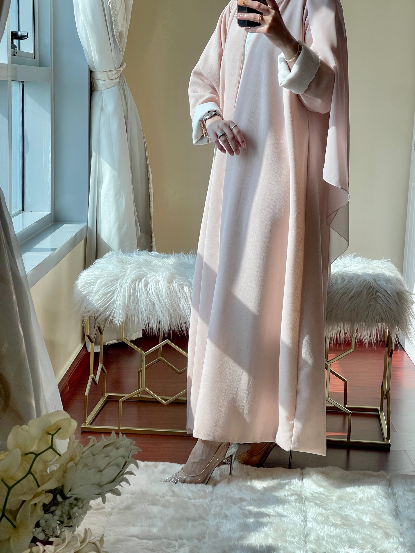 C-Reversible-Pink-White-Linen-Abaya