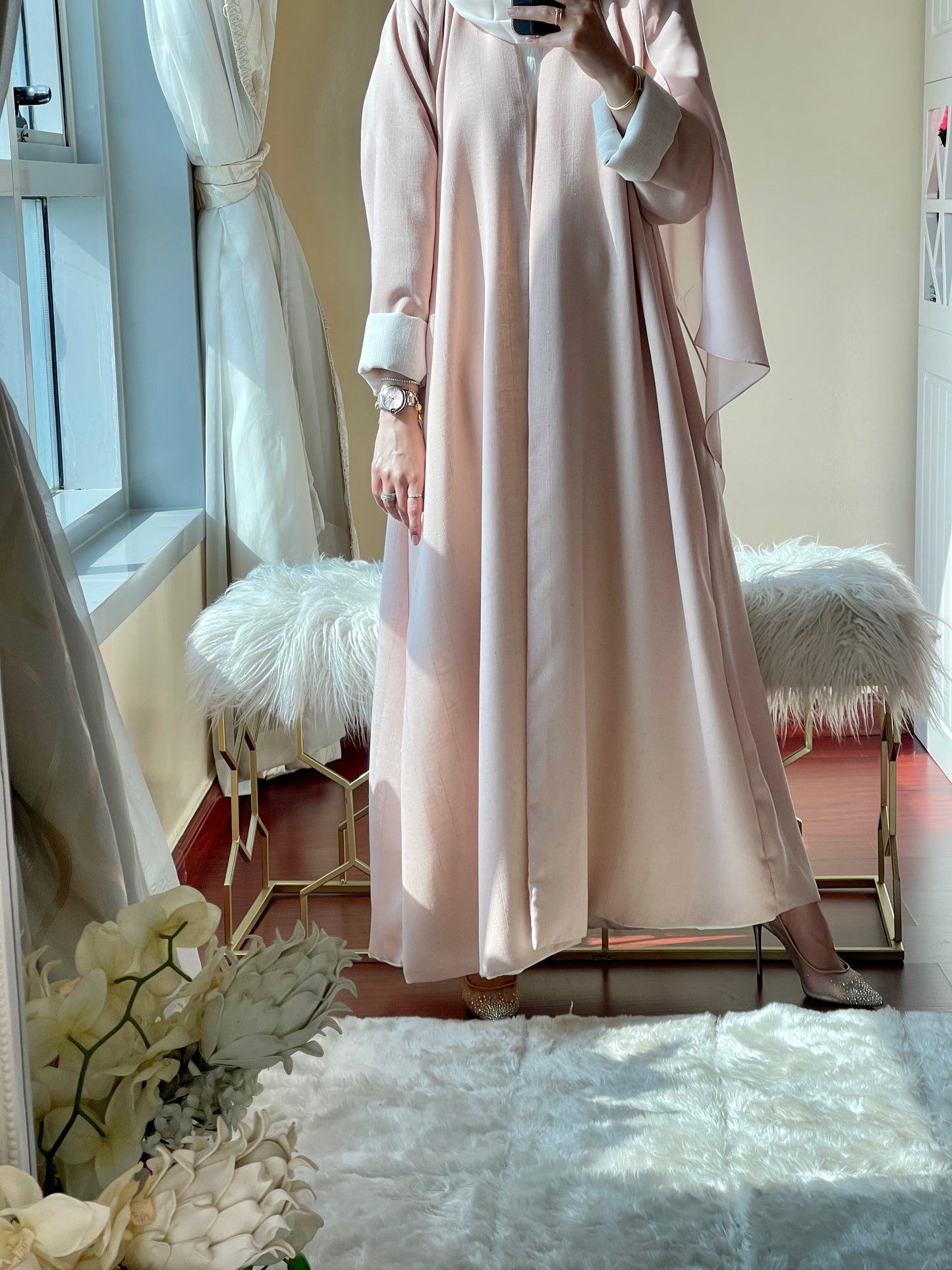 C-Reversible-Pink-White-Linen-Abaya