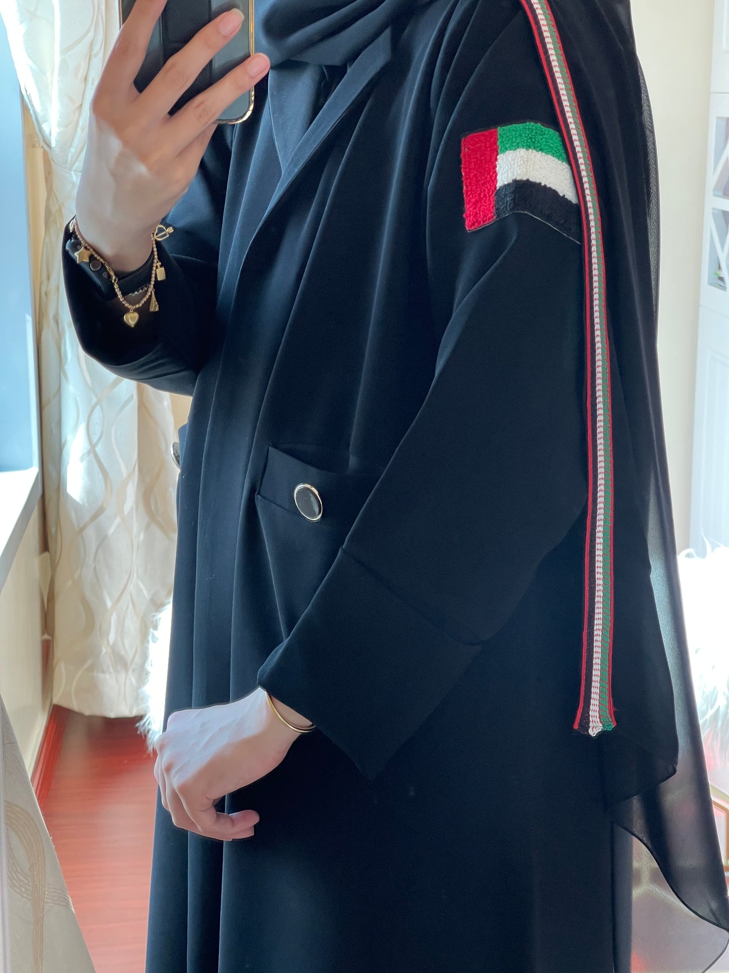 C-National-Day-Abaya-02