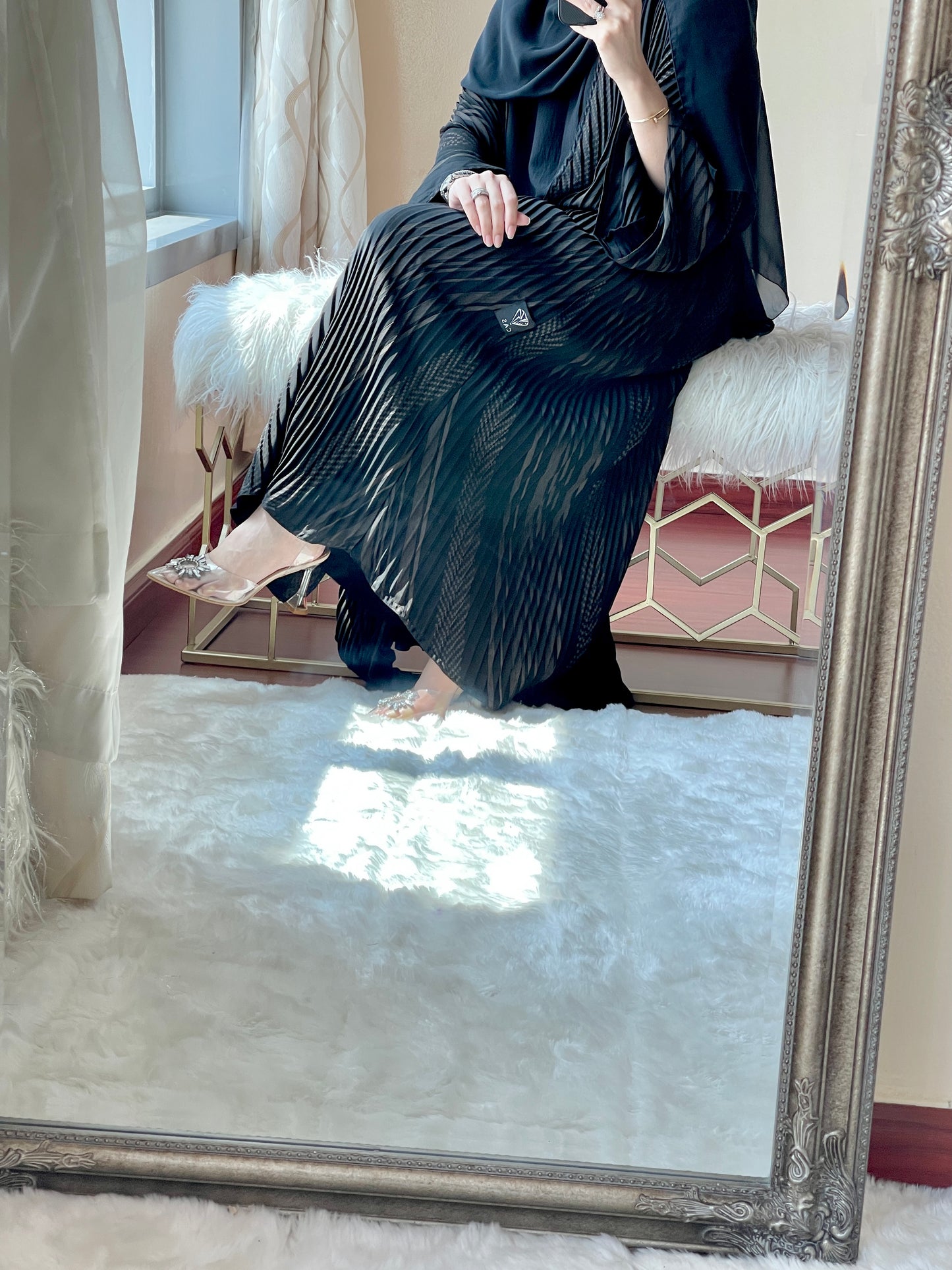 C RTW 22-11  Pleated Abaya