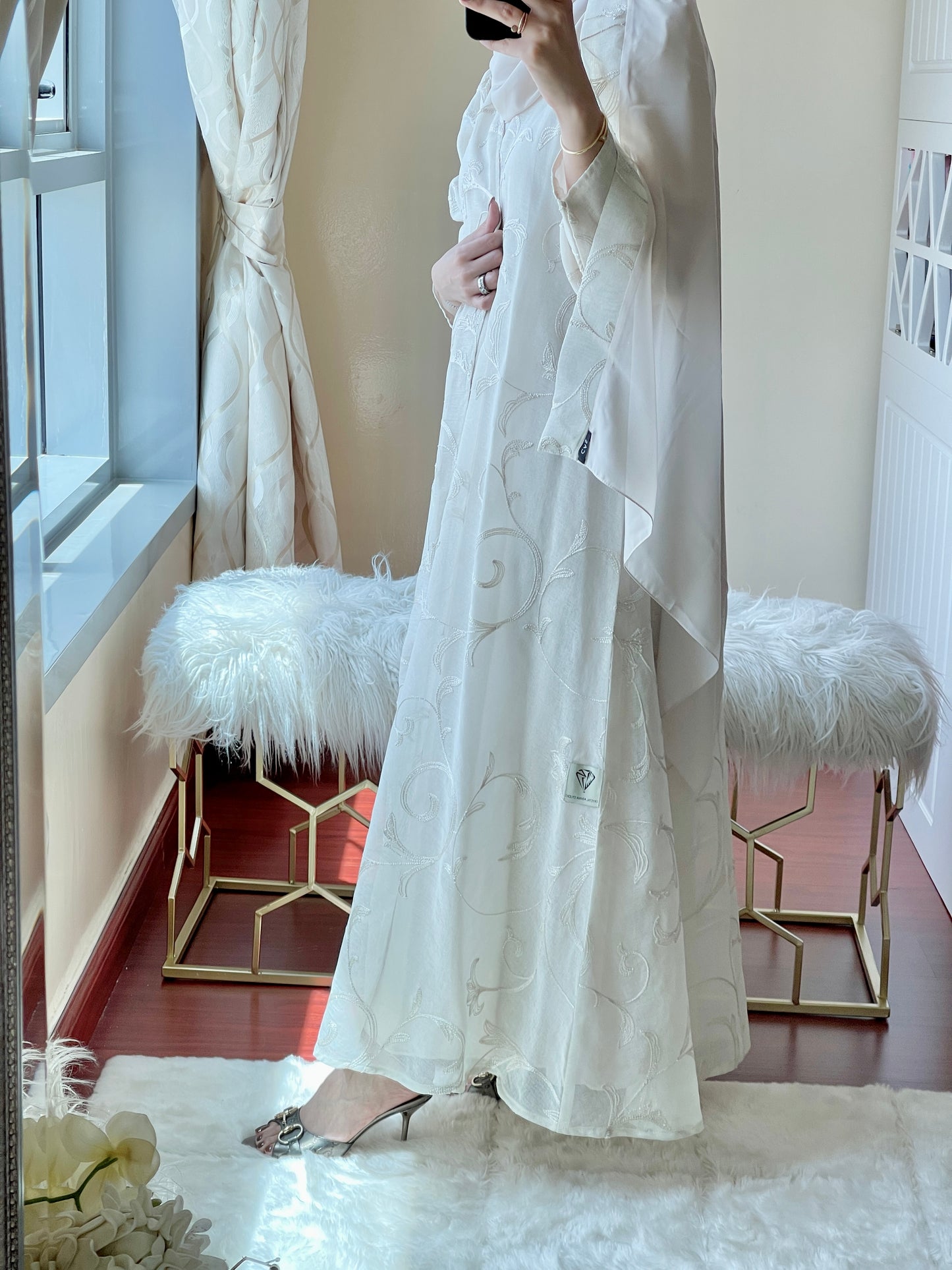 C-Beige-Classic-Organza-Abaya